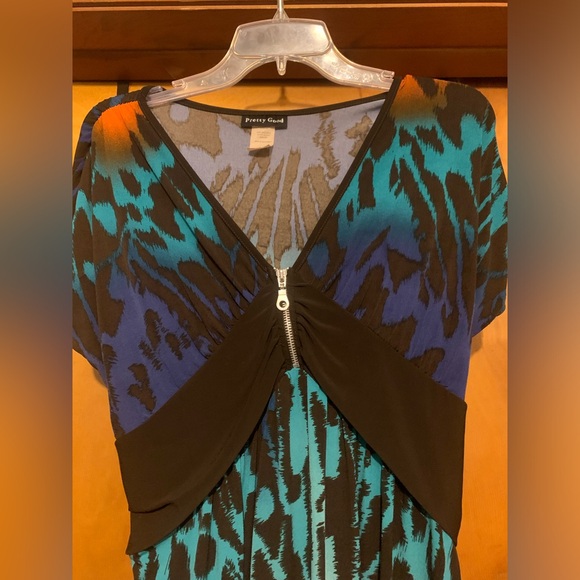 Top - Picture 3 of 6